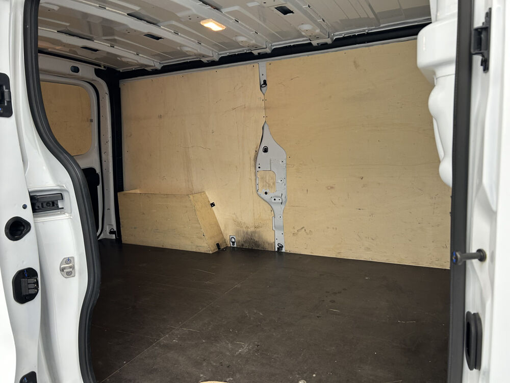 Trafic TRAFIC FGN L2H1 3000 KG BLUE DCI 130 CONFORT 4p 2023 occasion 35170 Bruz