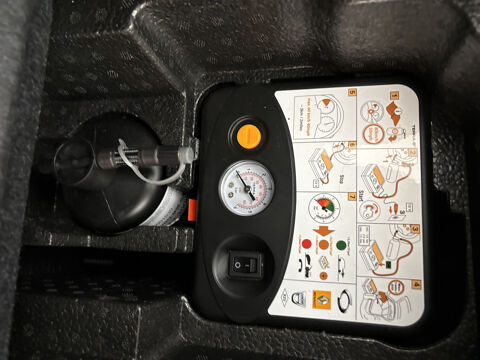 Captur E-Tech Plug-in 160 21 Intens 5p 2022 occasion 35170 Bruz