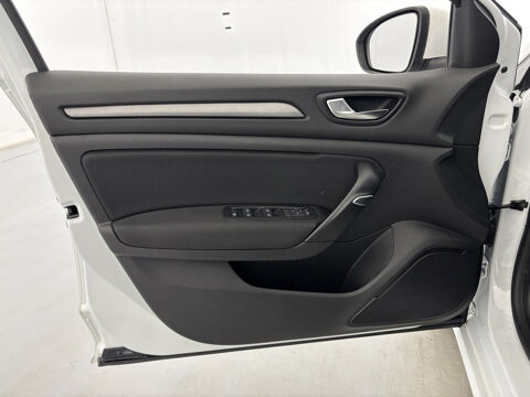 M&eacute;gane BLUE DCI 115 AIR NAV REVERSIBLE 5p 2022 occasion 35170 Bruz