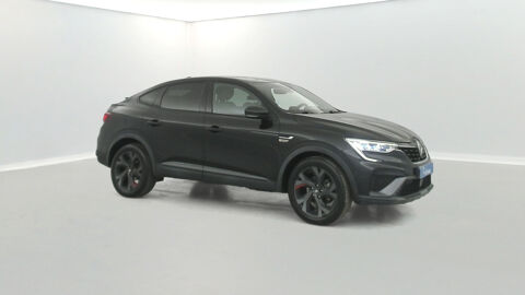 Arkana 1.6 E-Tech 145ch RS Line Sur&eacute;quip&eacute; 2021 occasion 35170 Bruz