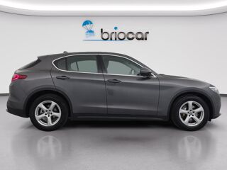 Stelvio 2.2 Diesel 150ch Super AT8 + Cam&eacute;ra de recul + Attelage 2018 occasion 35170 Bruz