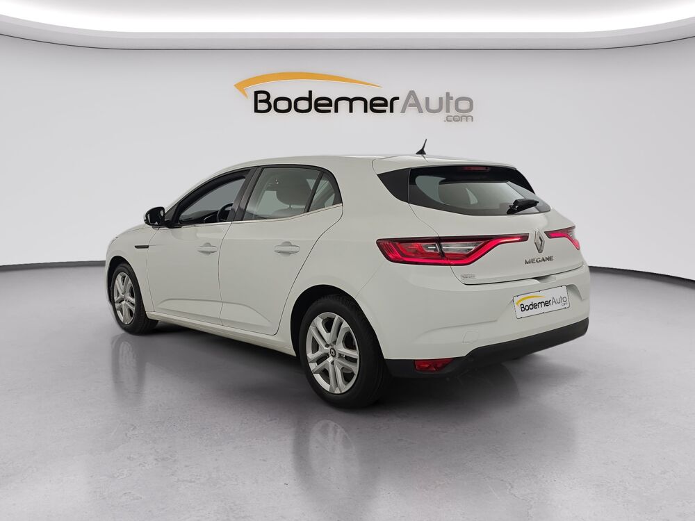 M&eacute;gane IV Berline Blue dCi 115 Business 5p 2020 occasion 35170 Bruz