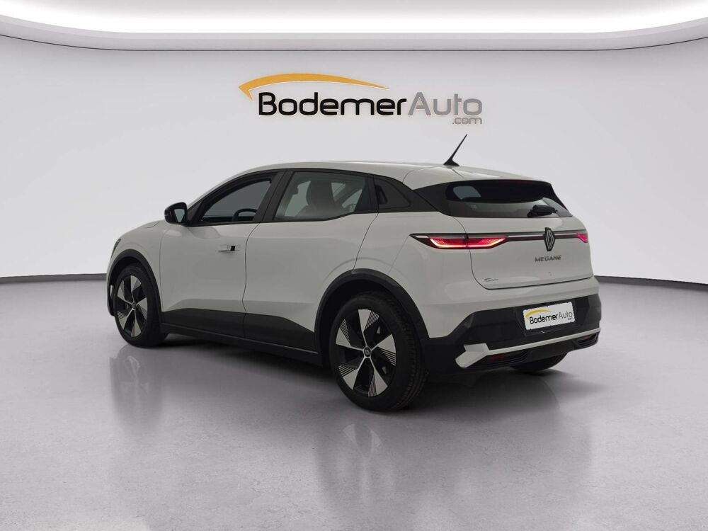 M&eacute;gane EV40 130ch standard charge Equilibre 5p 2023 occasion 35170 Bruz