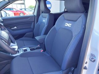 Duster Hybrid 140 Journey 5p 2025 occasion 35170 Bruz