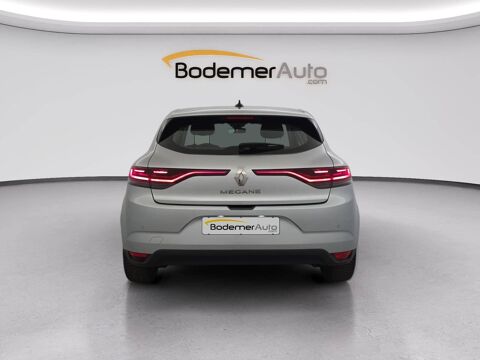 M&eacute;gane TCe 140 Evolution 5p 2022 occasion 35170 Bruz