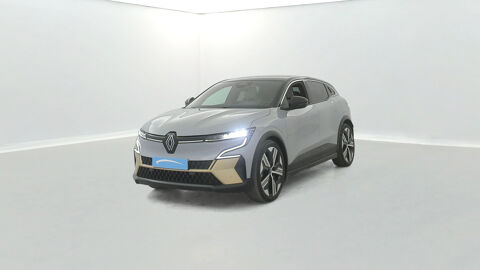 Renault M&eacute;gane E-Tech Electric EV60 220ch Iconic super charge + Pompe &agrave; cha 2022 occasion Bruz 35170