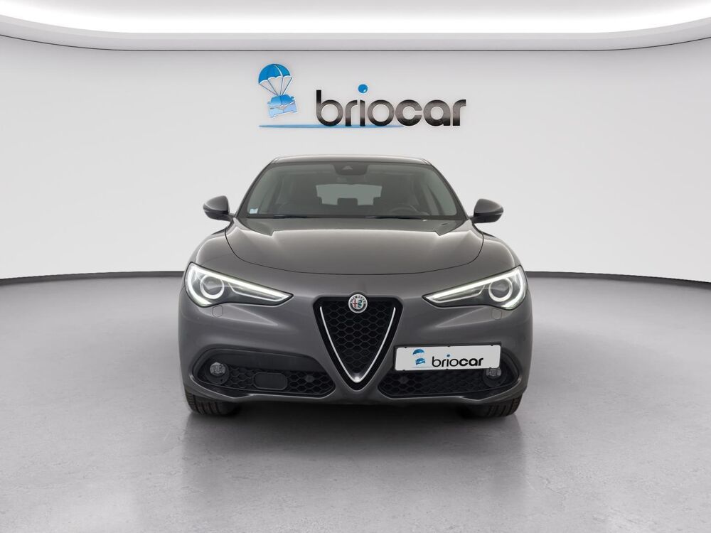 Stelvio 2.2 Diesel 150ch Super AT8 + Cam&eacute;ra de recul + Attelage 2018 occasion 35170 Bruz