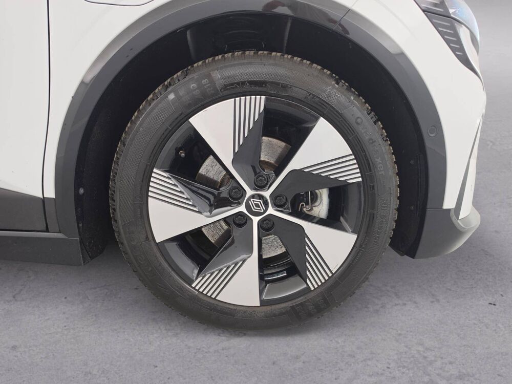 M&eacute;gane EV40 130ch standard charge Equilibre 5p 2023 occasion 35170 Bruz