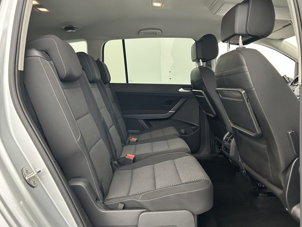 Touran 1.6 TDI 115 BMT 7pl Confortline Business 5p 2018 occasion 35170 Bruz