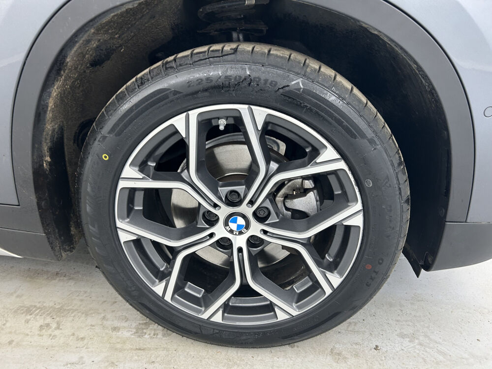 X1 sDrive 18i 136 ch DKG7 xLine 5p 2019 occasion 35170 Bruz