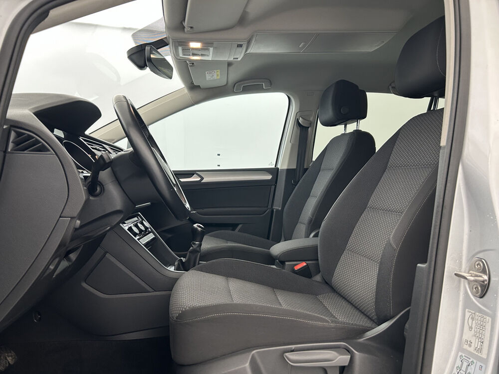 Touran 1.6 TDI 115 BMT 7pl Confortline Business 5p 2018 occasion 35170 Bruz