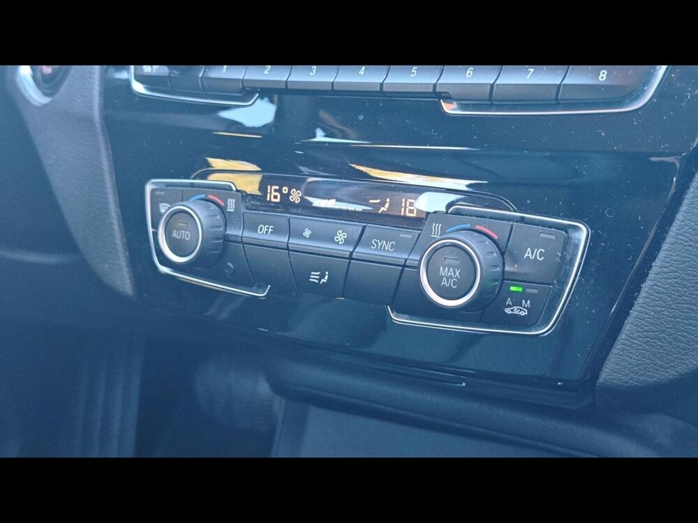 X1 sDrive18d 136ch Business Design + Attelage 2020 occasion 35170 Bruz