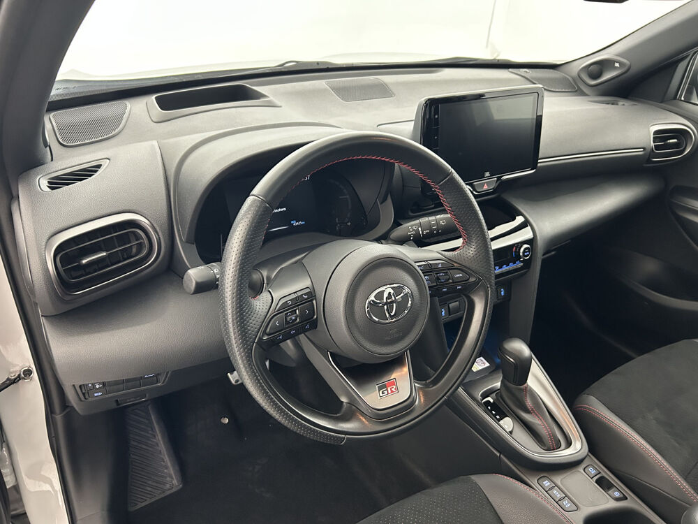 Yaris Cross 116h 2WD GR SPORT 5p 2023 occasion 35170 Bruz