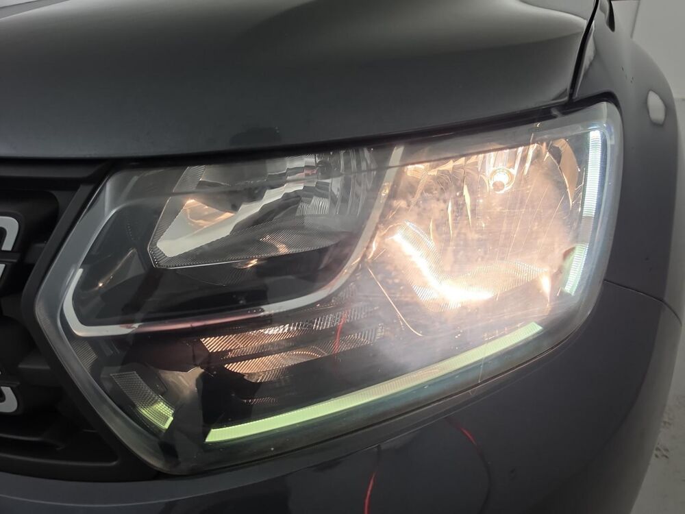 Duster 1.0 TCe 100ch Confort 4x2 Sur&eacute;quip&eacute; 2021 occasion 35170 Bruz