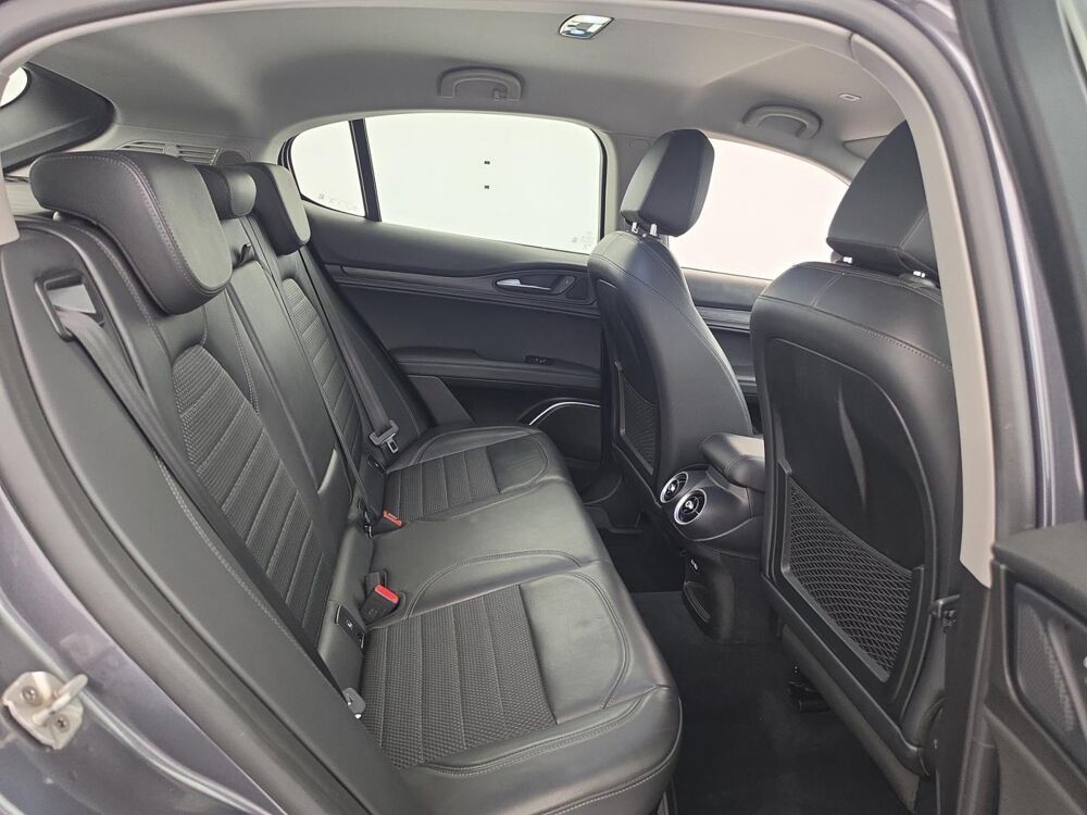 Stelvio 2.2 Diesel 150ch Super AT8 + Cam&eacute;ra de recul + Attelage 2018 occasion 35170 Bruz