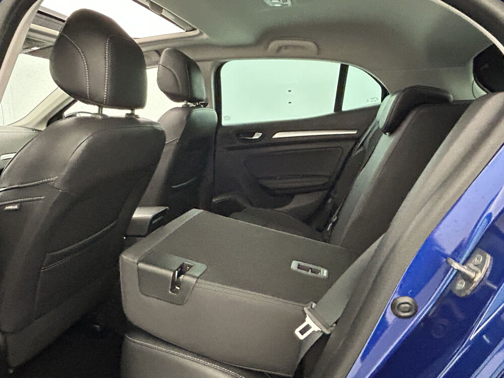 M&eacute;gane 1.5 Blue dCi 115ch Techno EDC + Toit ouvrant 2024 occasion 35170 Bruz