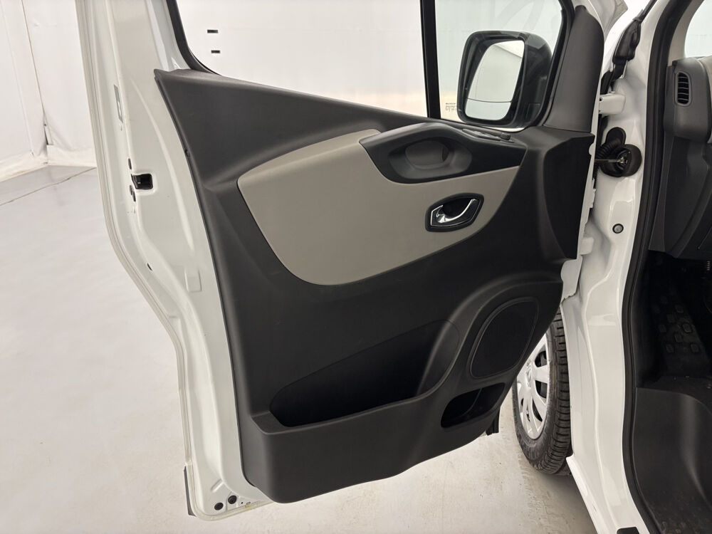 Trafic TRAFIC FGN L1H1 1000 KG DCI 95 E6 STOP&START GRAND CONFORT 4 2019 occasion 35170 Bruz