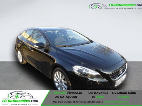 Volvo V40 T2 120 BVM 2015 occasion Beaupuy 31850