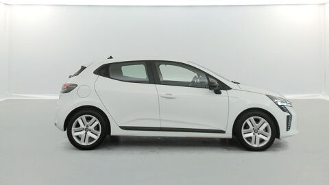 Clio E-Tech full hybrid 145 Evolution 5p 2024 occasion 35170 Bruz