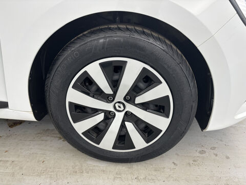 Clio TCe 90 Equilibre 5p 2023 occasion 35170 Bruz