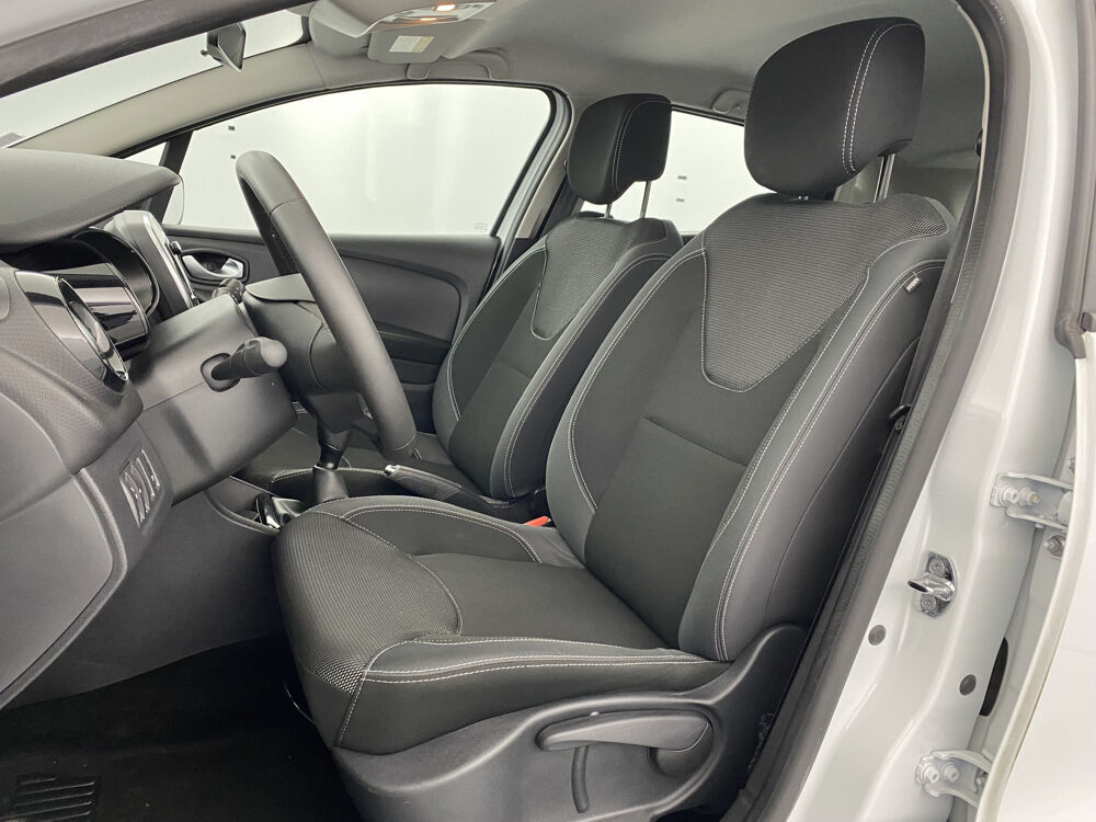 Clio dCi 75 E6C Business 5p 2019 occasion 35170 Bruz