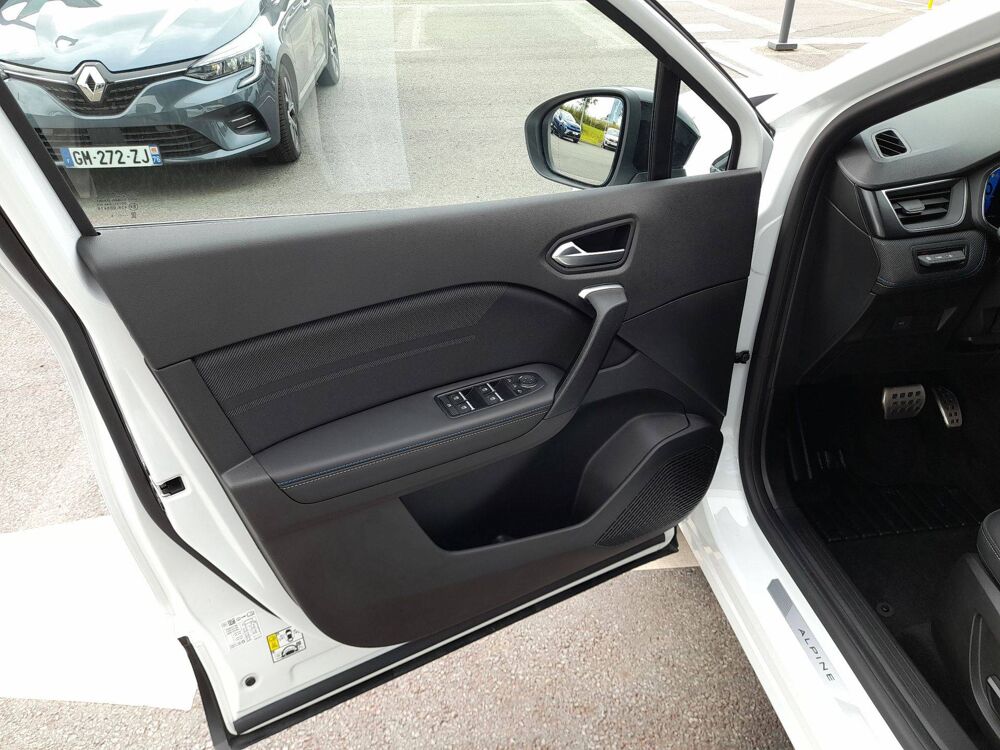 Symbioz E-Tech full hybrid 145 Esprit Alpine 5p 2025 occasion 35170 Bruz