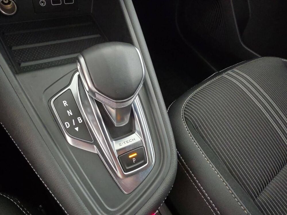 Captur E-Tech full hybrid 145 Engineered 5p 2023 occasion 35170 Bruz