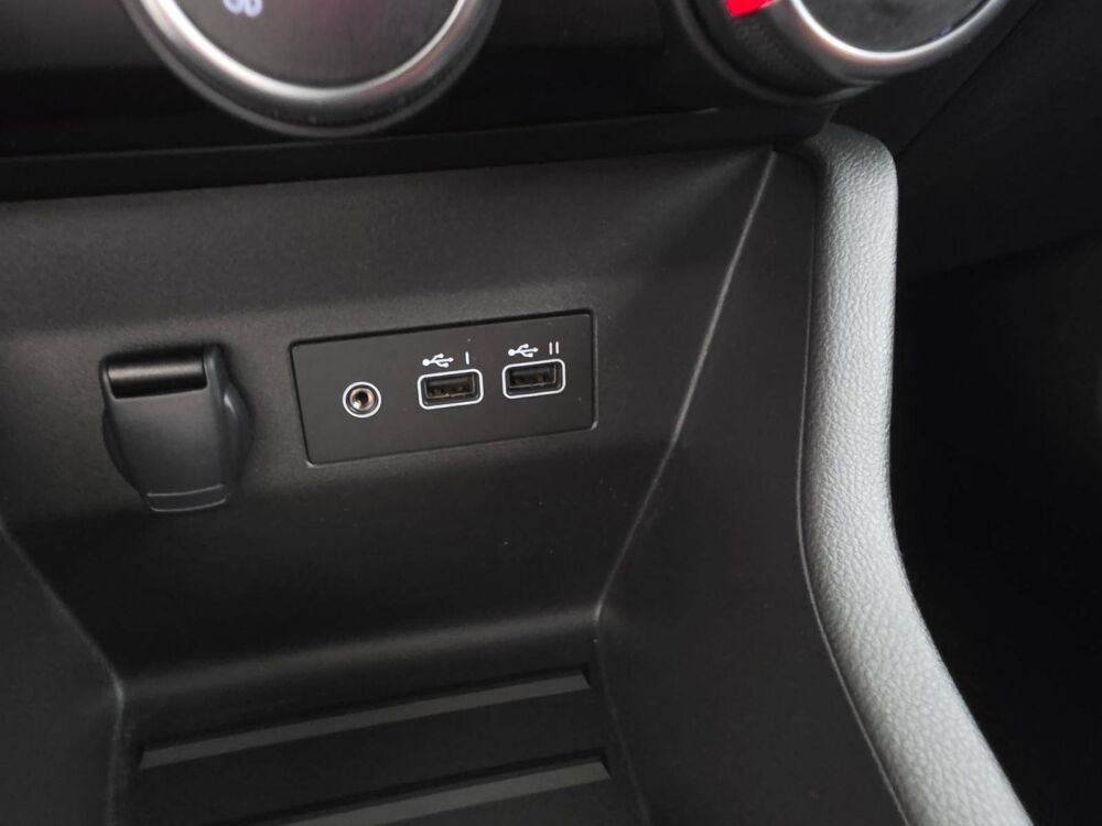 Clio TCe 90 Equilibre 5p 2024 occasion 35170 Bruz