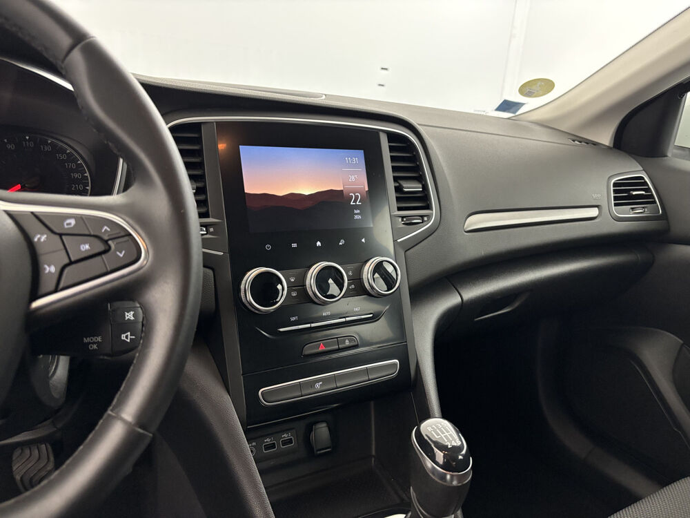 M&eacute;gane BLUE DCI 115 AIR NAV REVERSIBLE 5p 2022 occasion 35170 Bruz
