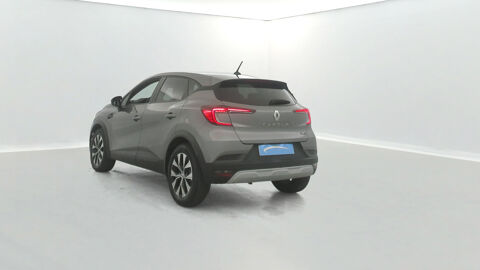 Captur E-Tech full hybrid 145 Evolution 5p 2022 occasion 35170 Bruz