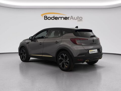 Captur E-Tech full hybrid 145 Engineered 5p 2023 occasion 35170 Bruz