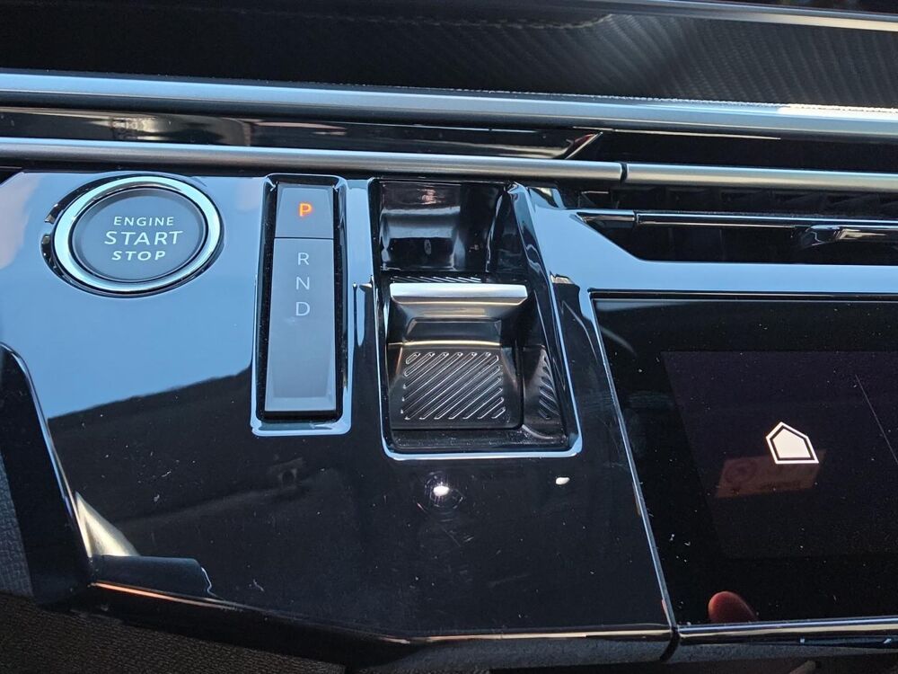 3008 Electrique 210ch Batterie 73 kWh Allure Sur&eacute;quip&eacute; + Pompe &agrave; 2024 occasion 35170 Bruz