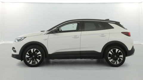 Grandland x 1.5 Diesel 130 ch BVA8 Ultimate 5p 2021 occasion 35170 Bruz