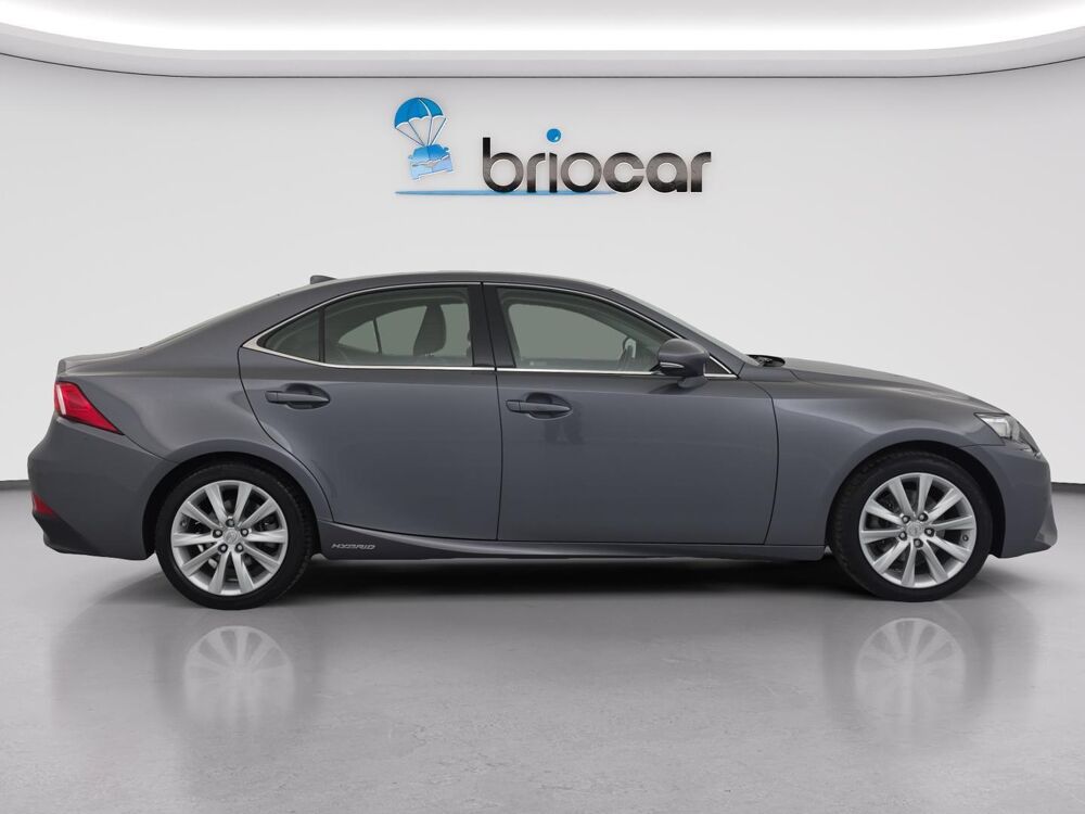 IS 300h Luxe 2015 occasion 35170 Bruz