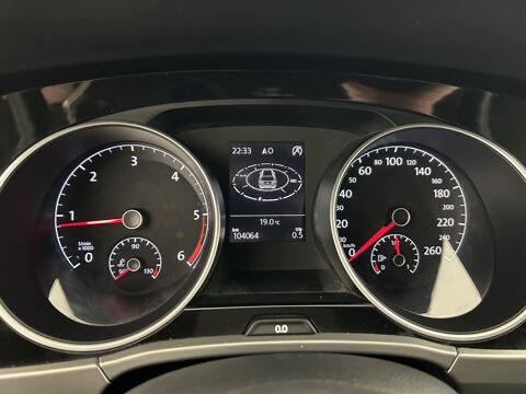 Touran 1.6 TDI 115 BMT 7pl Confortline Business 5p 2018 occasion 35170 Bruz