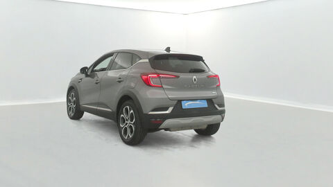 Captur E-Tech Plug-in 160 21 Intens 5p 2022 occasion 35170 Bruz