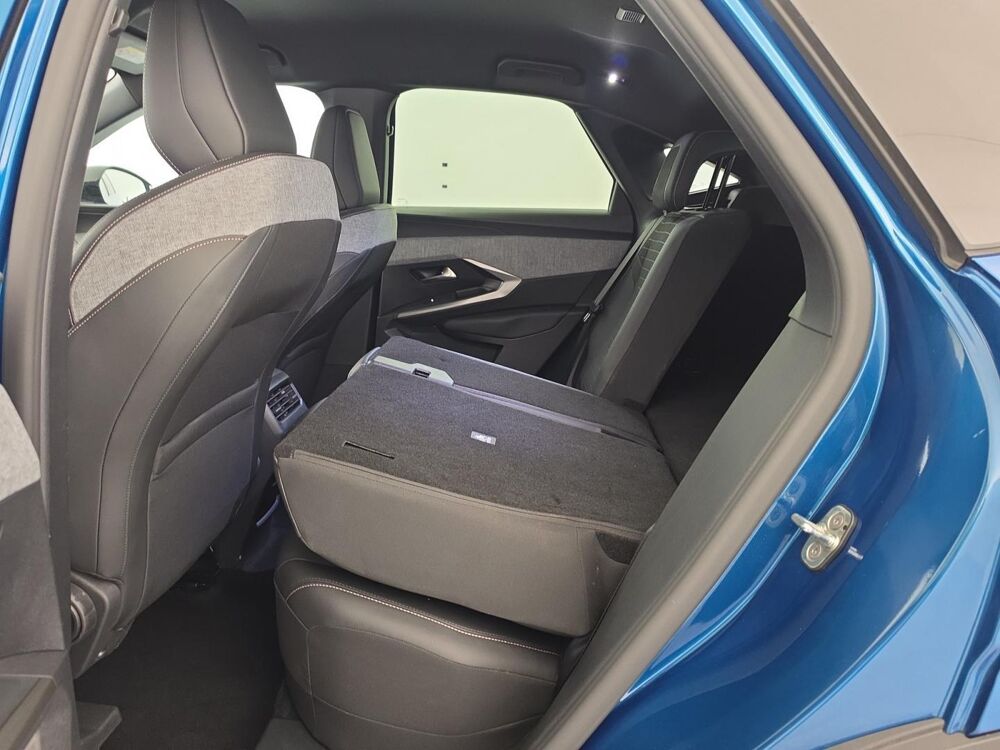 3008 Electrique 210ch Batterie 73 kWh Allure Sur&eacute;quip&eacute; + Pompe &agrave; 2024 occasion 35170 Bruz
