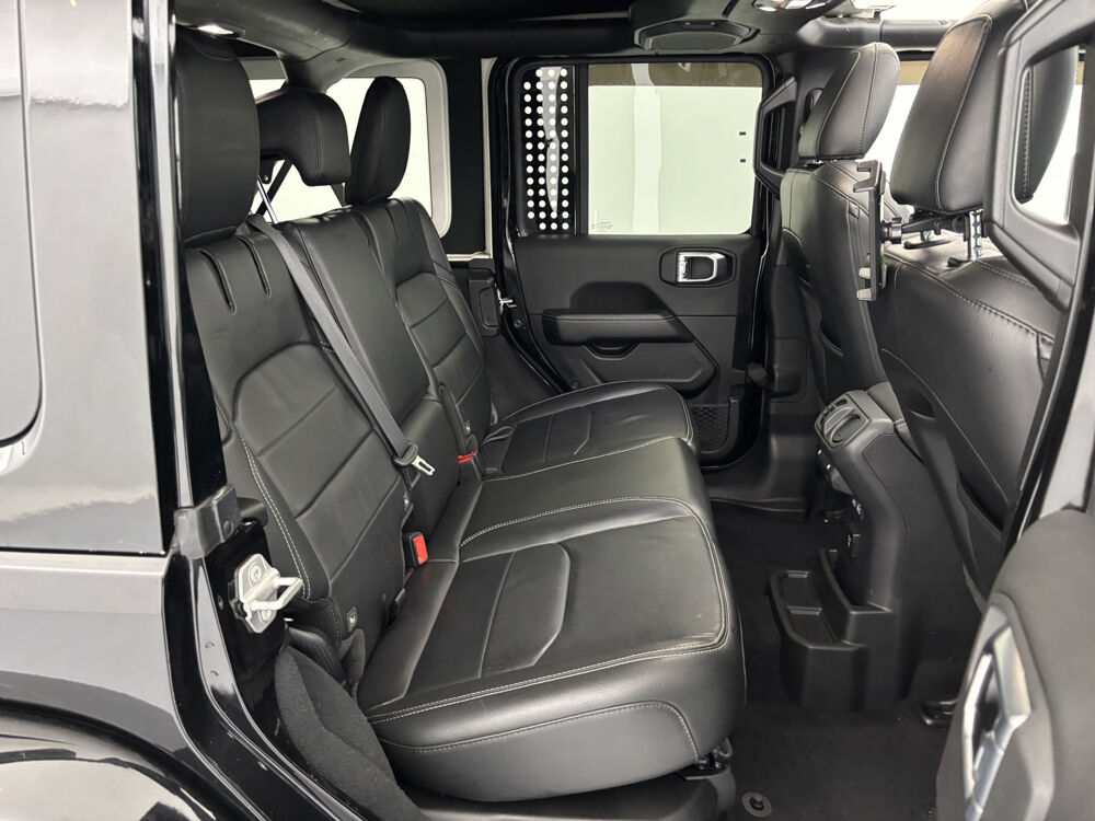 Wrangler 2.0 T 380ch 4xe Overland 2022 occasion 35170 Bruz