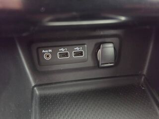 M&eacute;gane TCe 140 Evolution 5p 2022 occasion 35170 Bruz