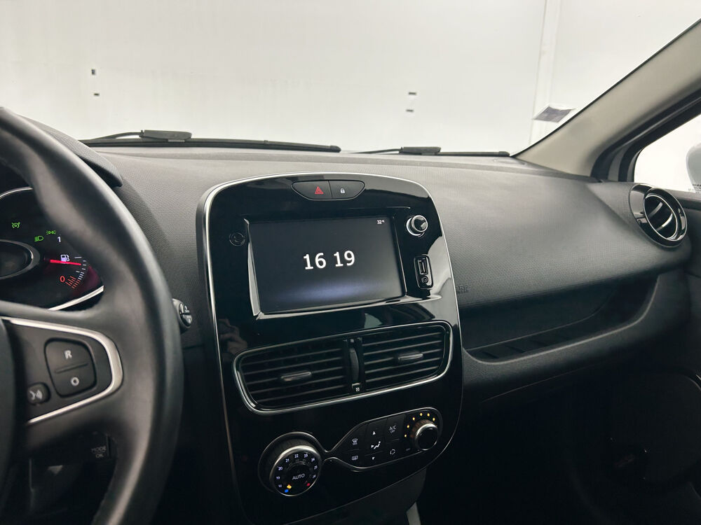 Clio dCi 90 E6C Intens 5p 2019 occasion 35170 Bruz