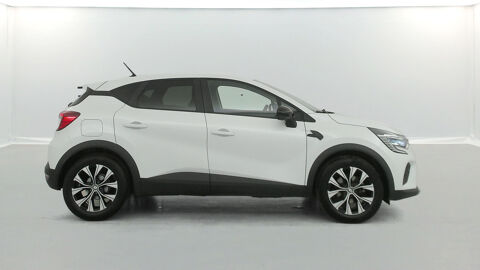 Captur E-Tech full hybrid 145 Evolution 5p 2023 occasion 35170 Bruz