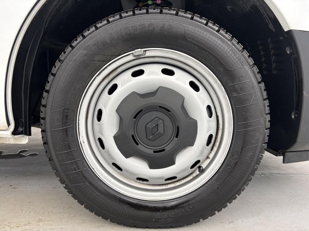 Trafic TRAFIC FGN L1H1 2800 KG BLUE DCI 110 CONFORT 4p 2023 occasion 35170 Bruz