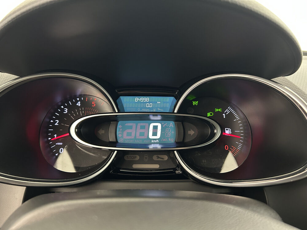 Clio dCi 90 E6C Intens 5p 2019 occasion 35170 Bruz