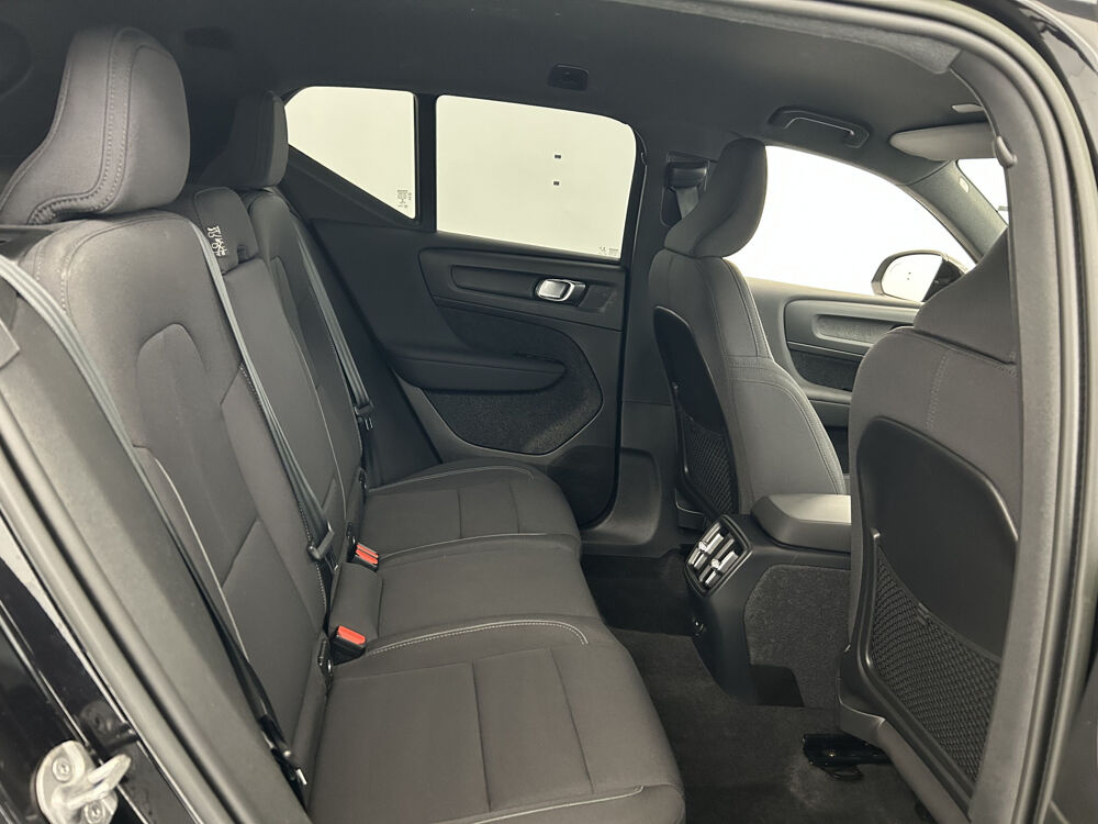 XC40 Recharge 231ch Plus EDT + Pack Hiver avec pompe &agrave; chaleur 2022 occasion 35170 Bruz