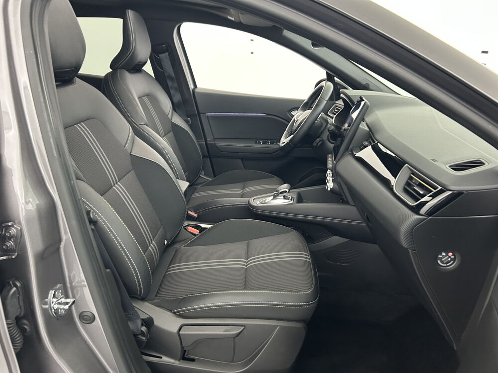 Captur E-Tech full hybrid 145 Engineered 5p 2023 occasion 35170 Bruz