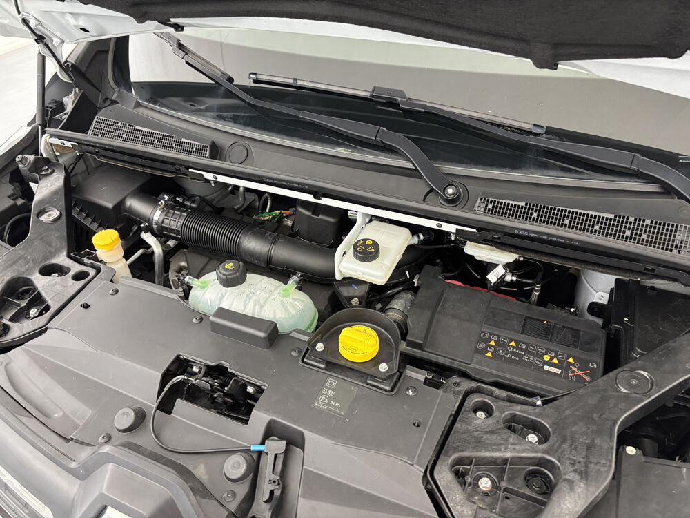 Trafic TRAFIC FGN L1H1 2800 KG BLUE DCI 110 CONFORT 4p 2022 occasion 35170 Bruz