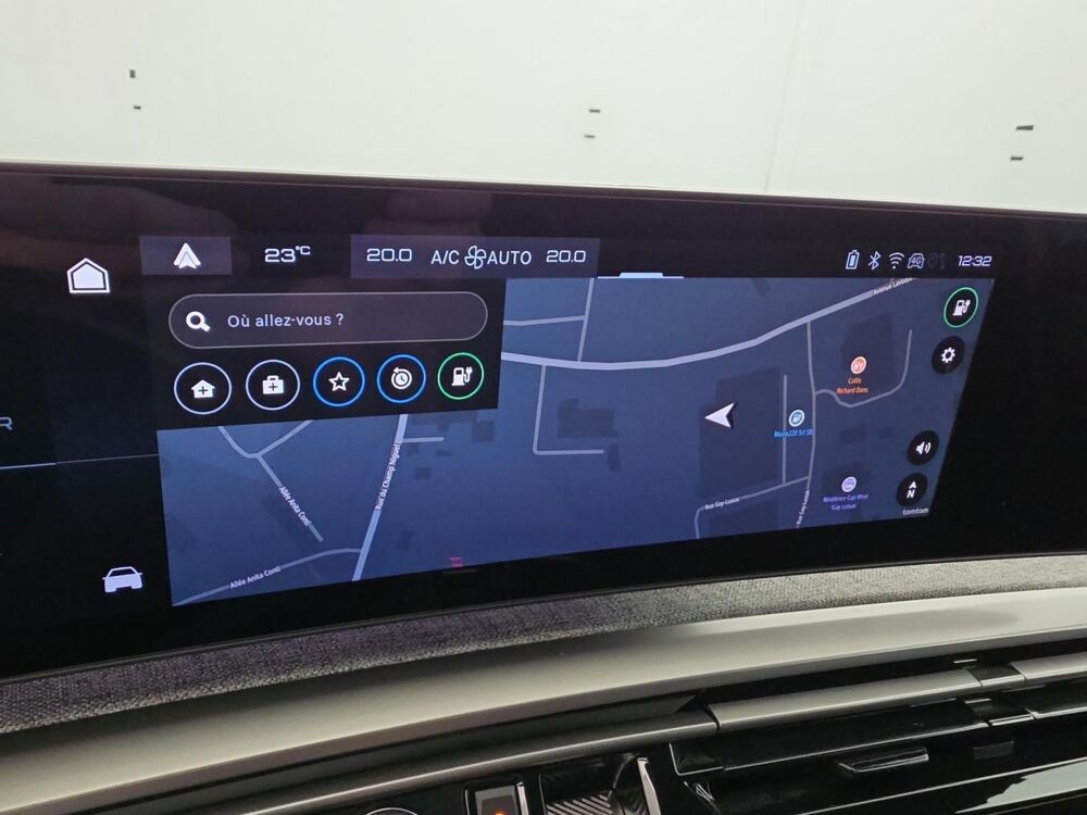 3008 Electrique 210ch Batterie 73 kWh Allure Sur&eacute;quip&eacute; + Pompe &agrave; 2024 occasion 35170 Bruz