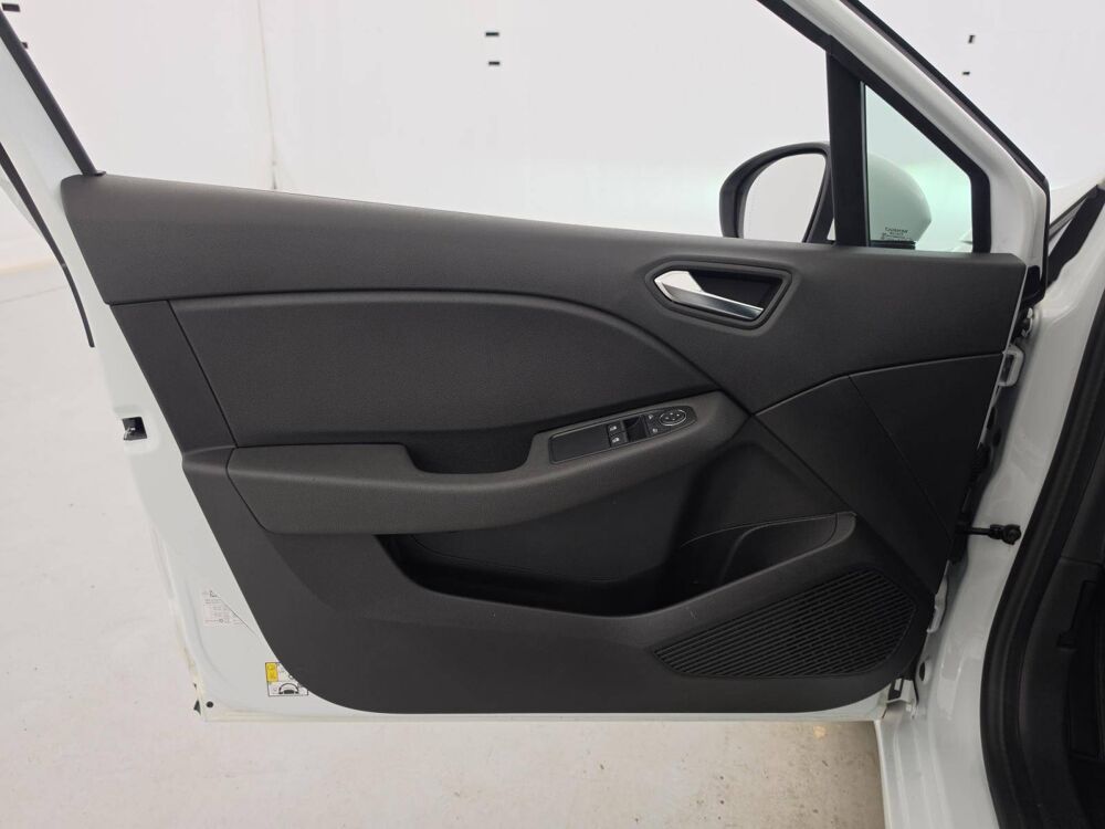 Clio CLIO SOCIETE E-TECH 140 21N BUSINESS REVERSIBLE 5p 2022 occasion 35170 Bruz