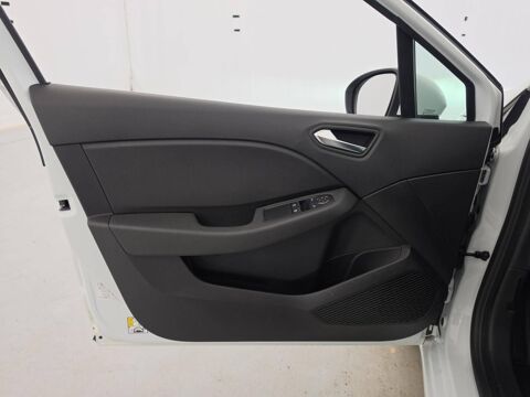 Clio CLIO SOCIETE E-TECH 140 21N BUSINESS REVERSIBLE 5p 2022 occasion 35170 Bruz
