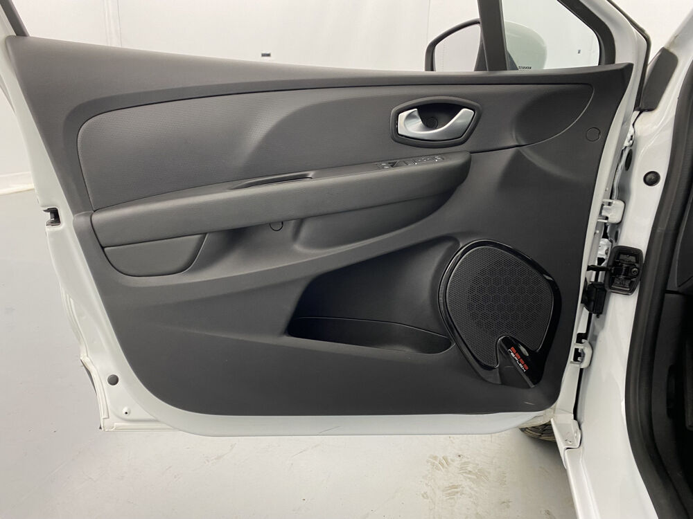 Clio dCi 75 E6C Business 5p 2019 occasion 35170 Bruz